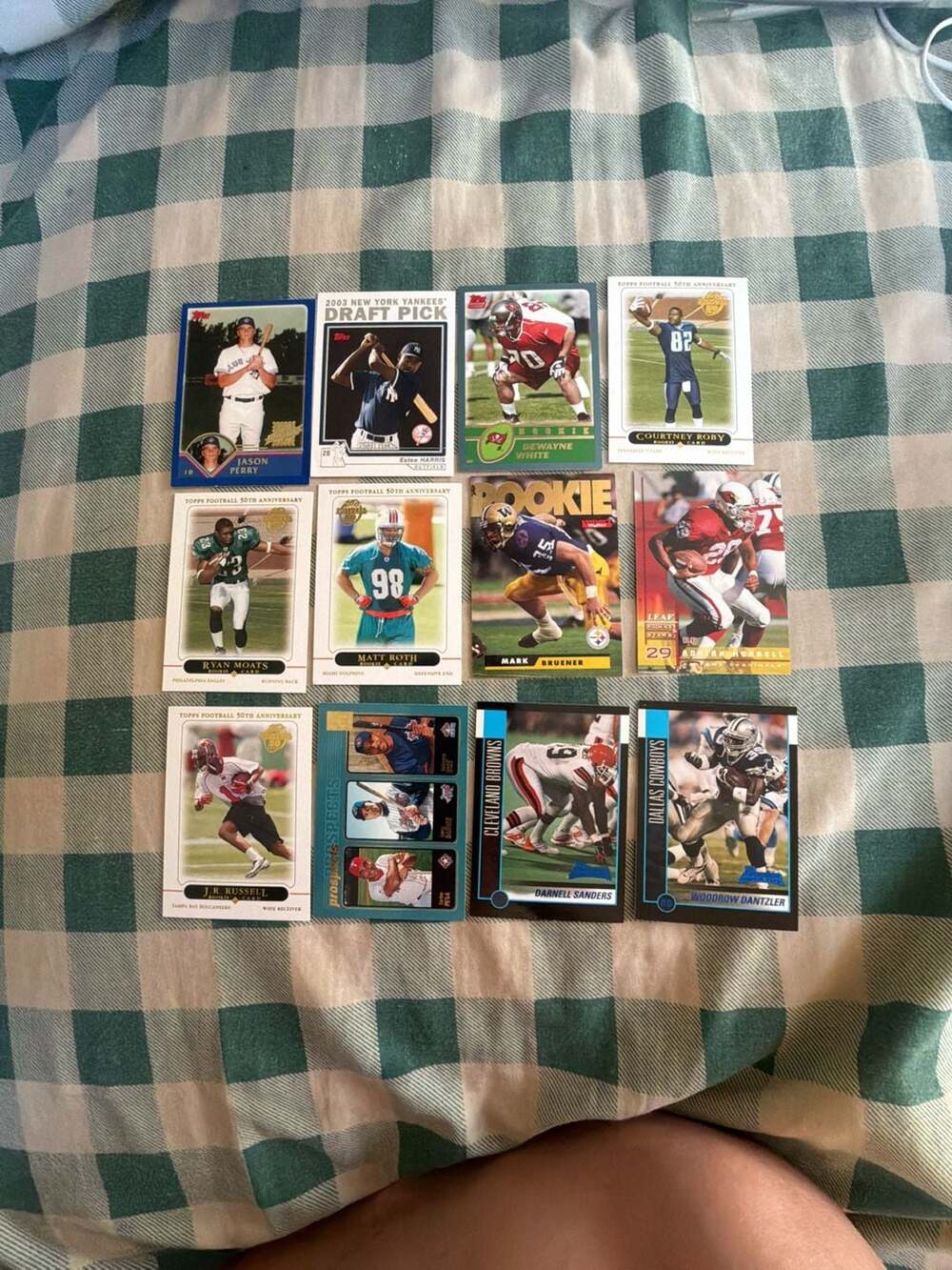 Assorted Mix of Topps Football Rookie Cards and Prospects Lot (11 Cards)